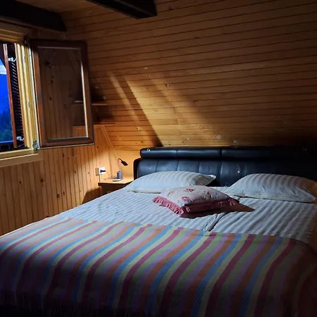 Apartma Jurjovka Apartamento *